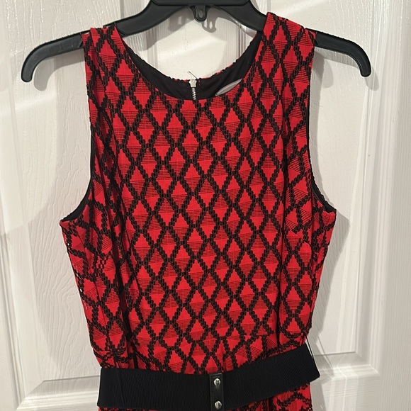 “Laura” cocktail dress Red/black with black elastic belt. Fully lined. Worn once - Picture 2 of 7